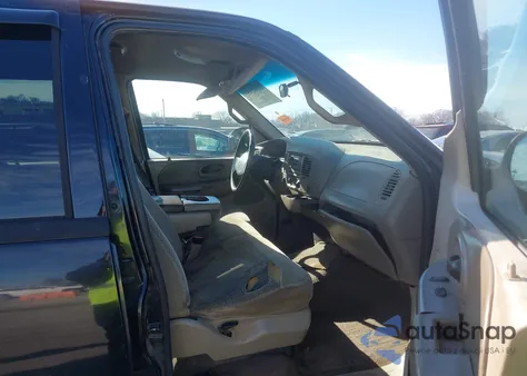 2001 Ford F-150 King Ranch Edition/Lariat/Xlt z USA, uszkodzony, nr VIN 1FTRW08L21KE34317